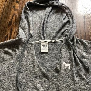 Women’s grey hoodie